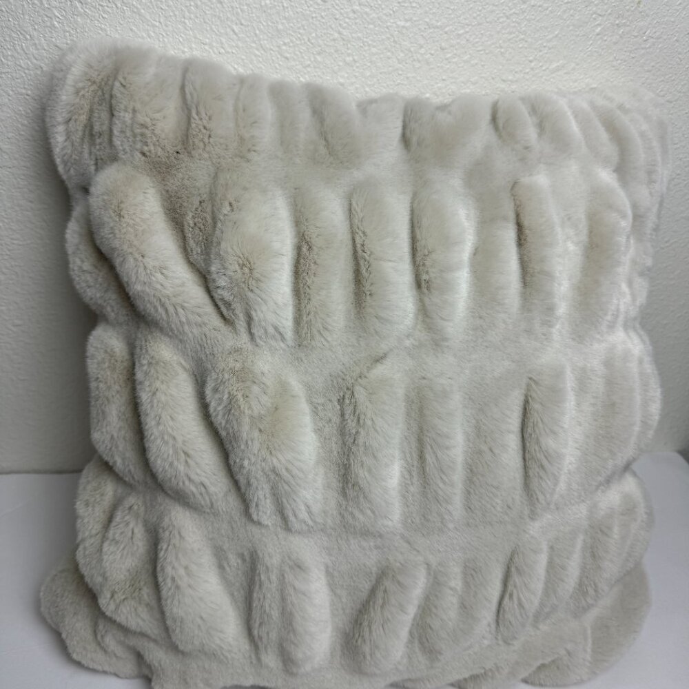 Pottery Barn Faux Fur Ivory Ruched Throw Pillow Case - Like NEW